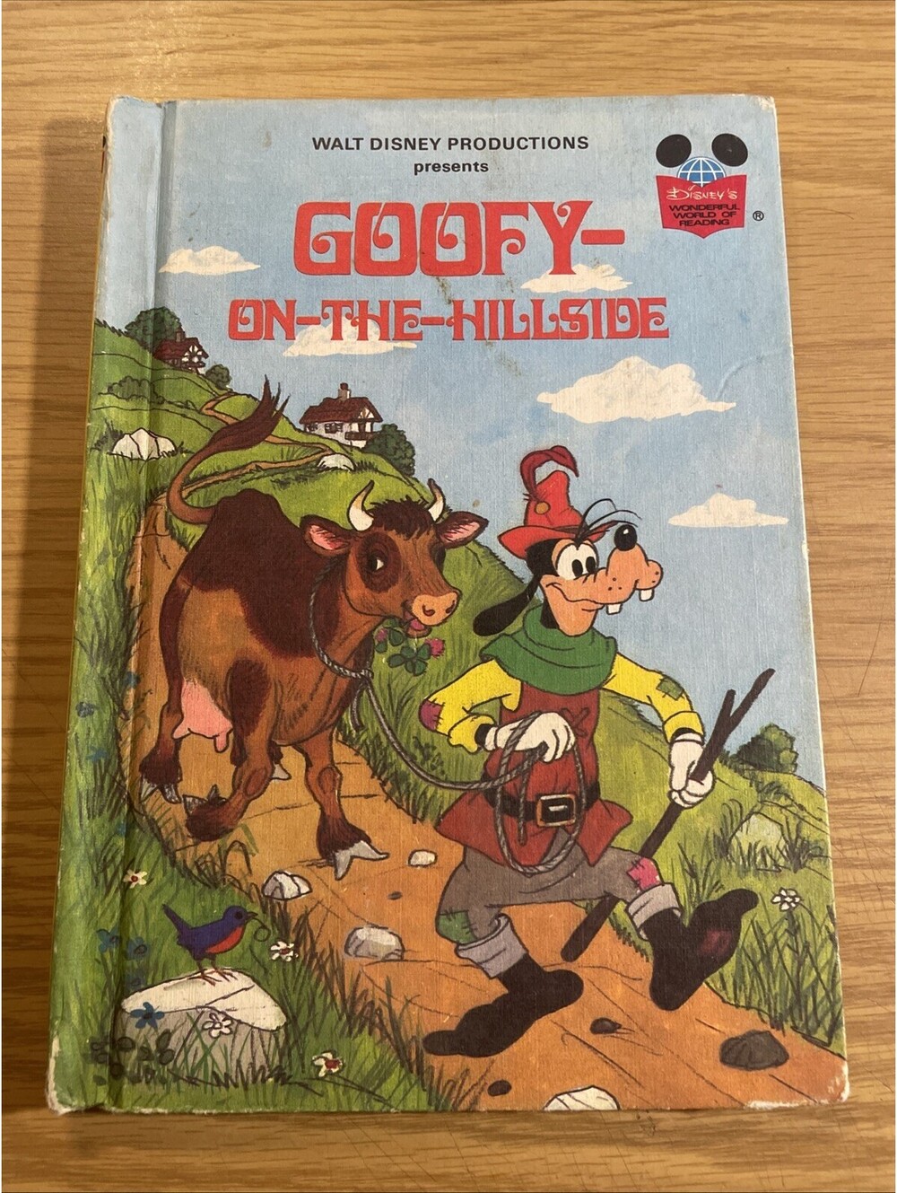 Walt Disney Presents Goofy-on-the-Hillside Disney’s Wonderful World Of Reading